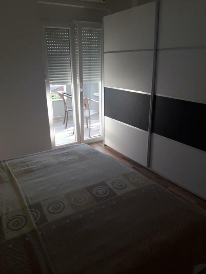 Apartmani Kuzmic Vrsi Exteriör bild